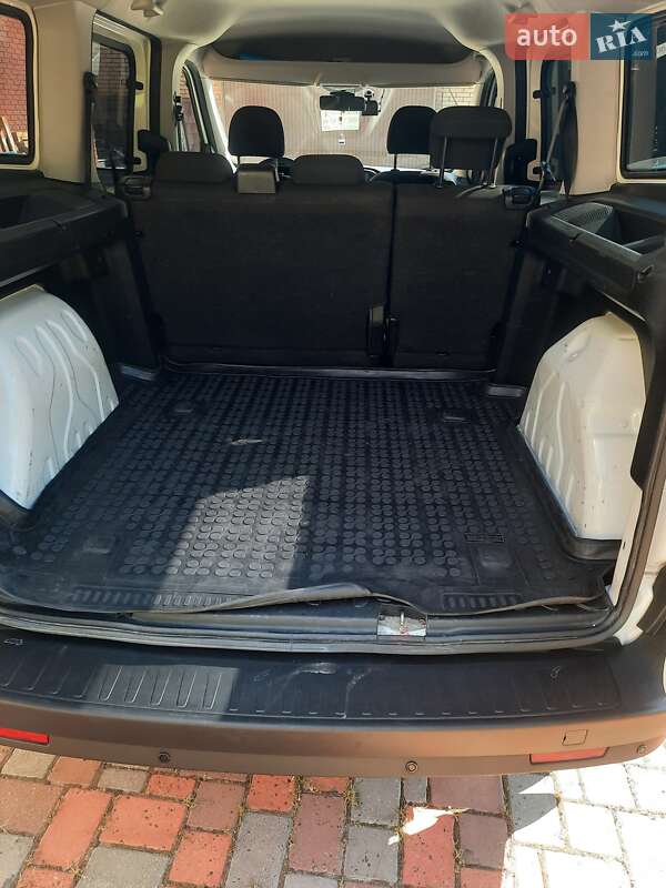 Минивэн Fiat Doblo 2018 в Киеве