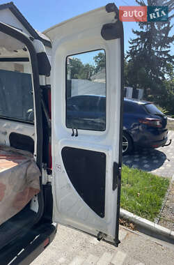 Минивэн Fiat Doblo 2011 в 