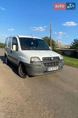 Вантажний фургон Fiat Doblo 2002 в Ізюмі