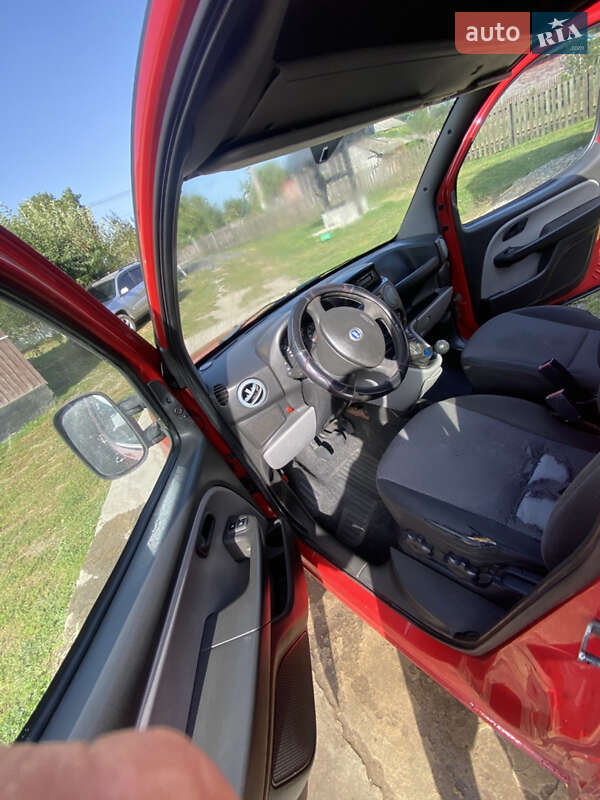 Минивэн Fiat Doblo 2007 в Ковеле