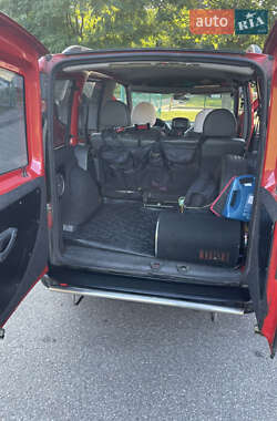 Минивэн Fiat Doblo 2008 в 