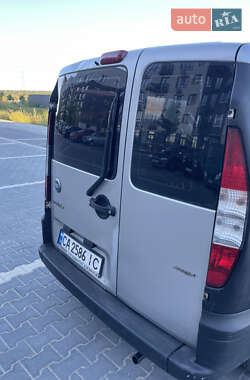 Минивэн Fiat Doblo 2005 в 
