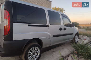 Минивэн Fiat Doblo 2009 в 