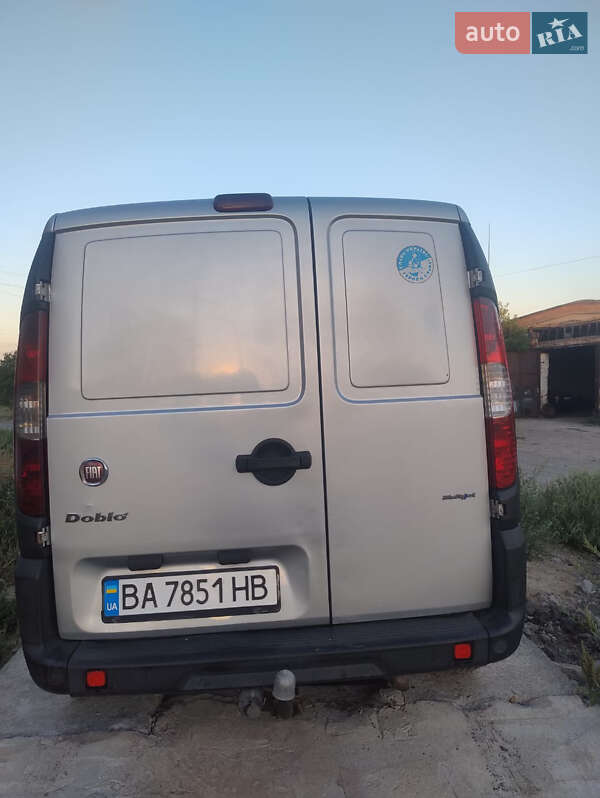 Минивэн Fiat Doblo 2009 в Днепре