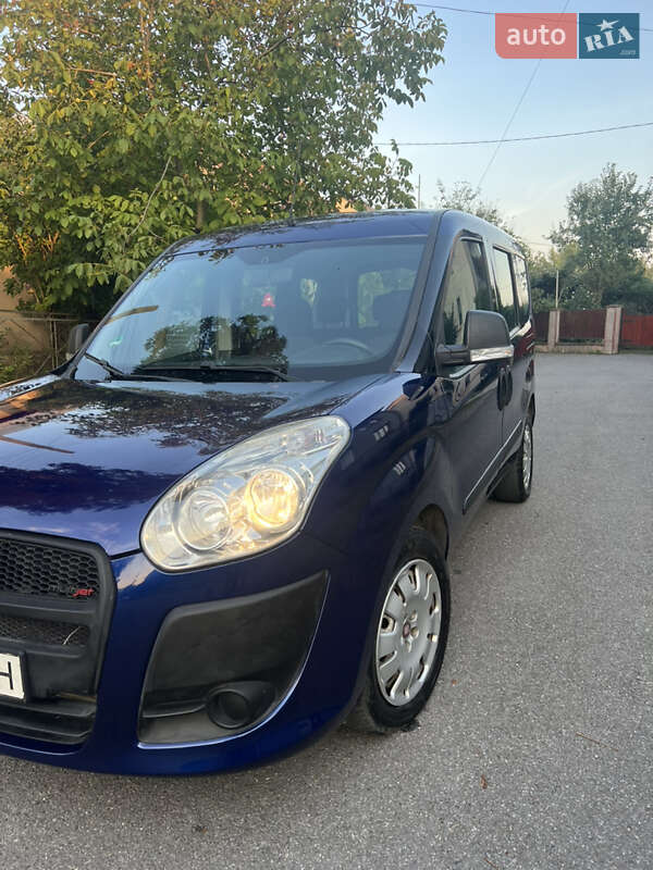 Минивэн Fiat Doblo 2010 в 