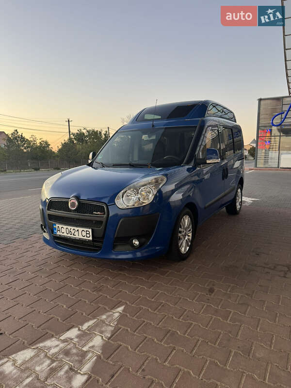 Минивэн Fiat Doblo 2011 в Одессе