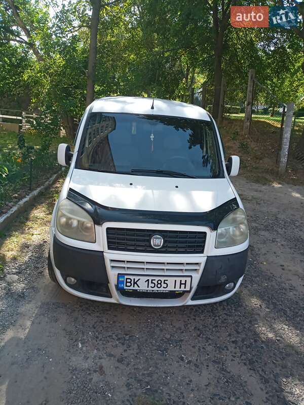Минивэн Fiat Doblo 2007 в 