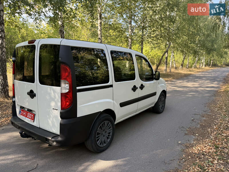 Минивэн Fiat Doblo 2007 в Лубнах