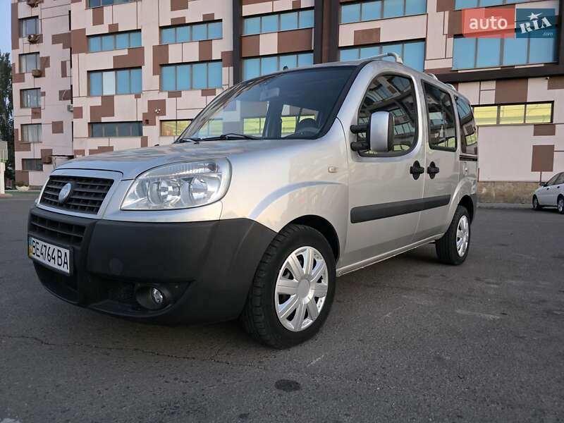 Минивэн Fiat Doblo 2006 в 