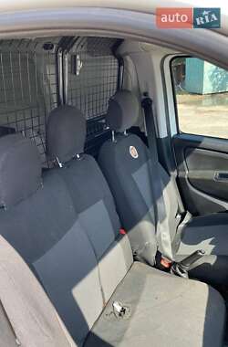Грузовой фургон Fiat Doblo 2017 в 