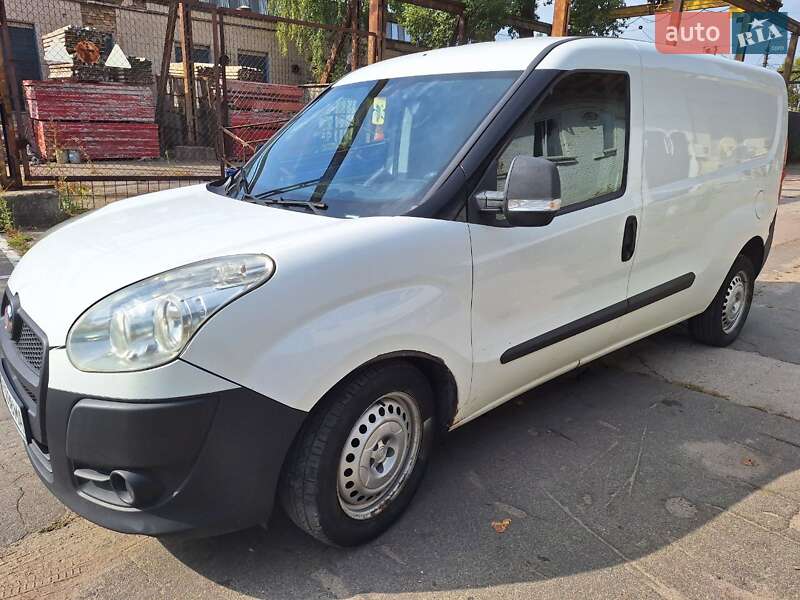 Грузовой фургон Fiat Doblo 2012 в Киеве