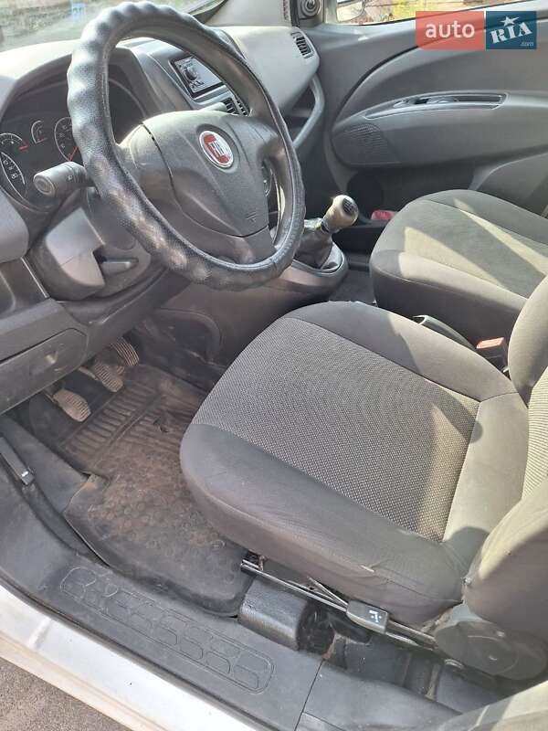 Грузовой фургон Fiat Doblo 2012 в Киеве