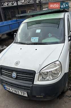 Минивэн Fiat Doblo 2007 в Киеве