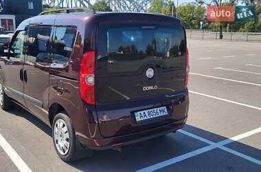 Минивэн Fiat Doblo 2011 в 
