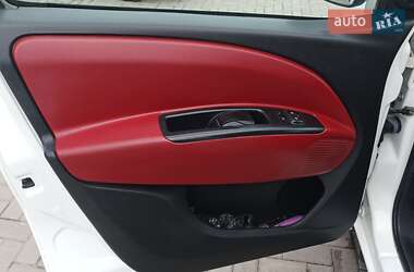 Грузовой фургон Fiat Doblo 2013 в 