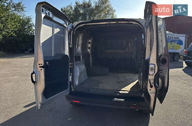 Вантажний фургон Fiat Doblo 2011 в 