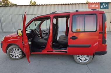 Минивэн Fiat Doblo 2009 в 
