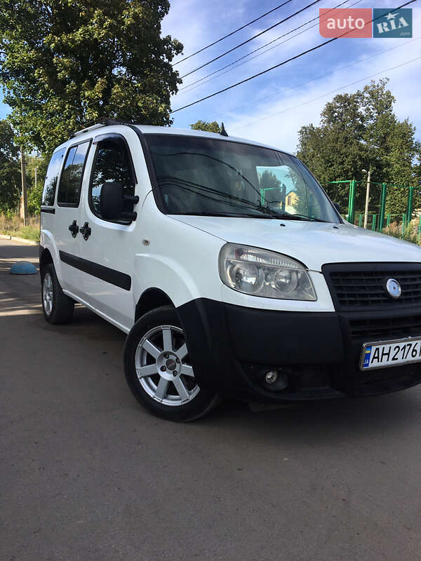 Мінівен Fiat Doblo 2006 в 