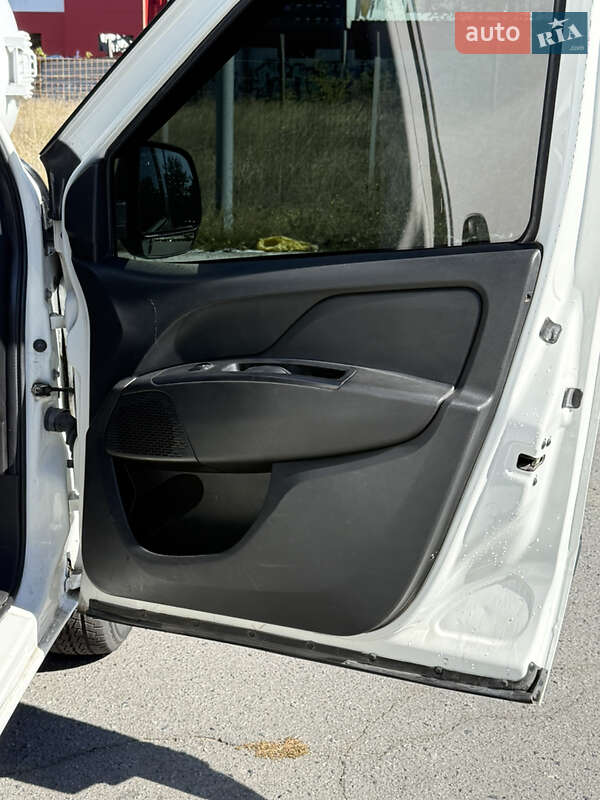 Грузовой фургон Fiat Doblo 2016 в Днепре фото 8 Грузовой фургон Fiat Doblo 2016 в Днепре