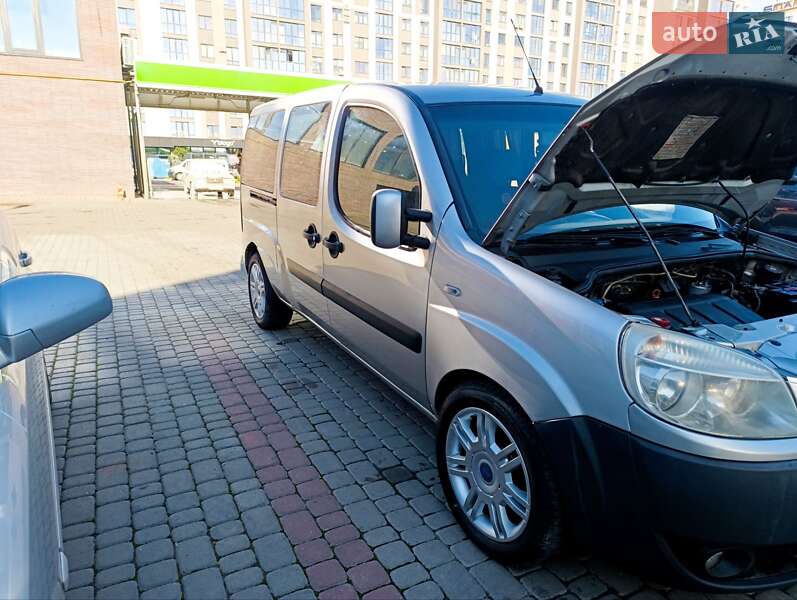 Минивэн Fiat Doblo 2007 в Ивано-Франковске