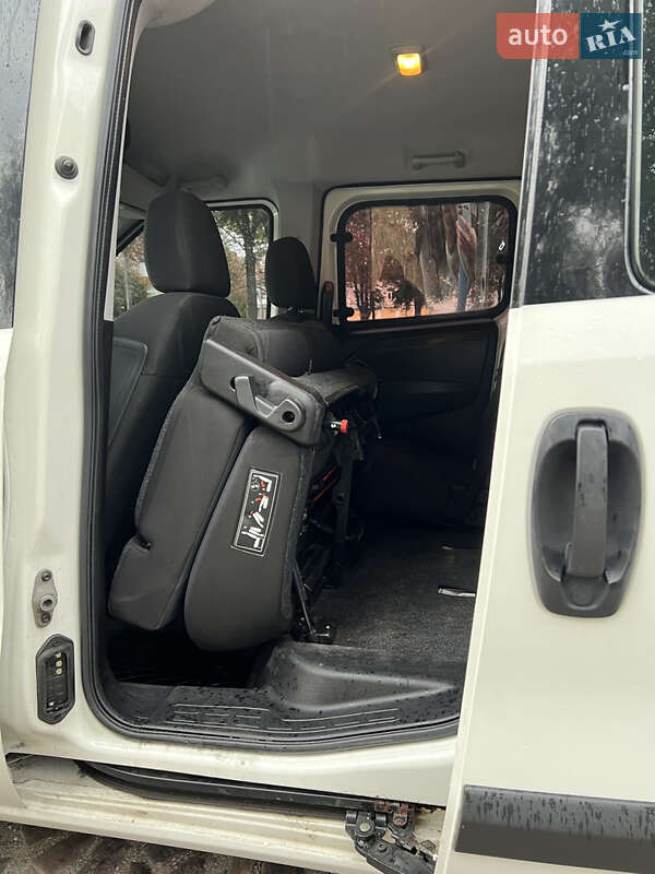 Минивэн Fiat Doblo 2011 в Белой Церкви