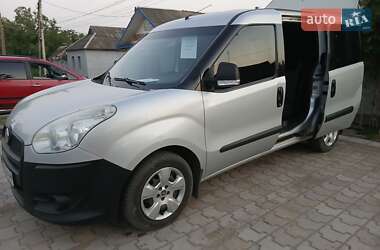 Минивэн Fiat Doblo 2011 в 