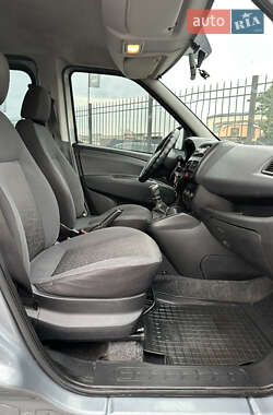 Минивэн Fiat Doblo 2012 в 