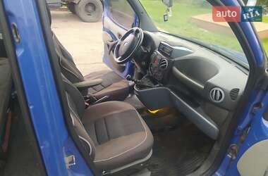Минивэн Fiat Doblo 2004 в 