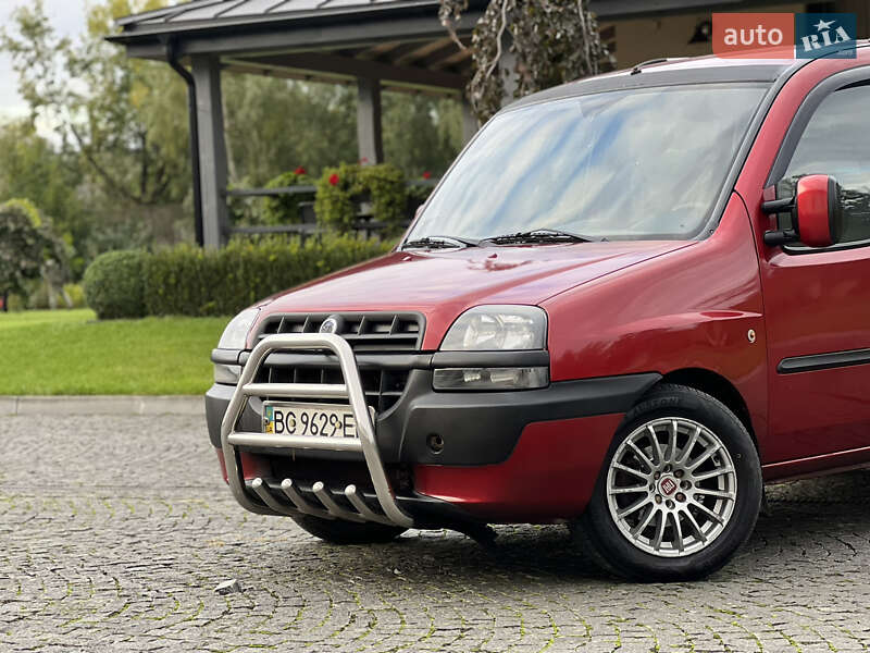 Минивэн Fiat Doblo 2001 в Жовкве
