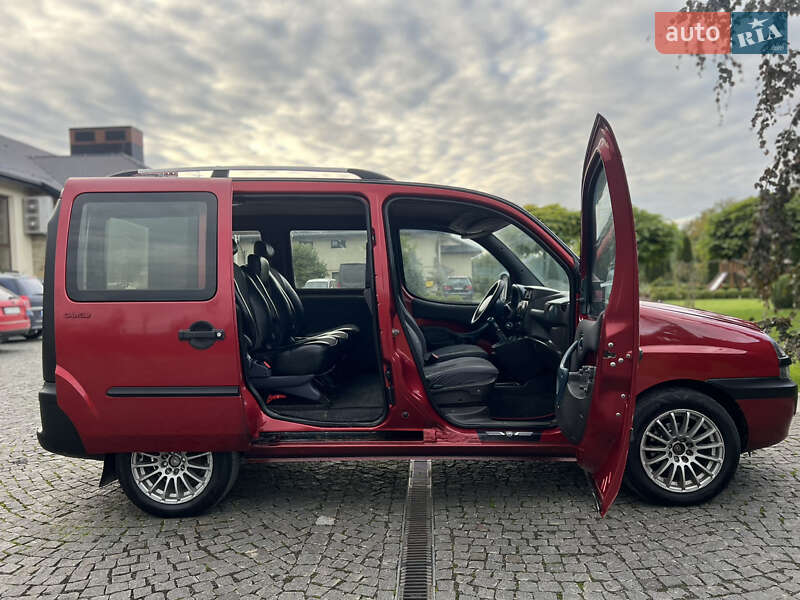 Минивэн Fiat Doblo 2001 в Жовкве