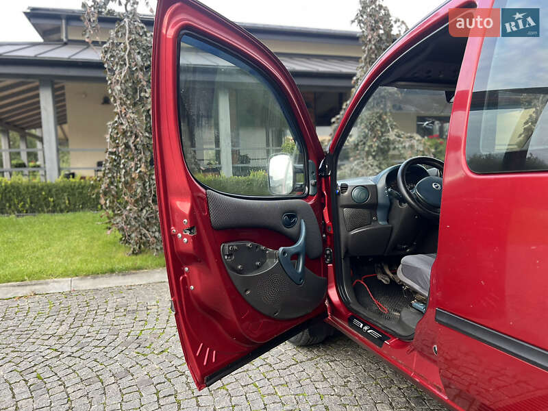 Минивэн Fiat Doblo 2001 в Жовкве