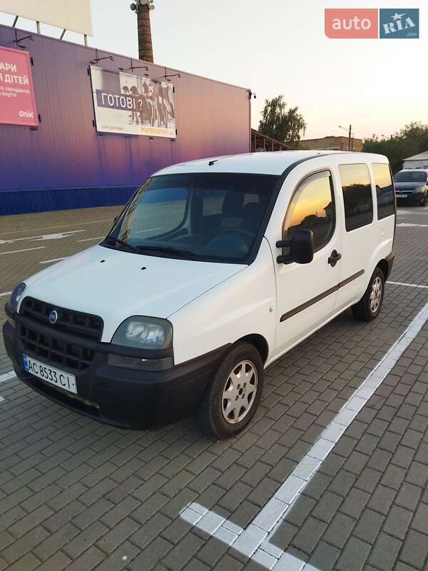 Минивэн Fiat Doblo 2001 в 