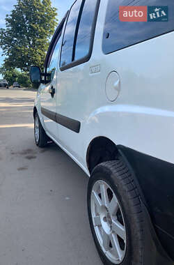 Минивэн Fiat Doblo 2006 в 