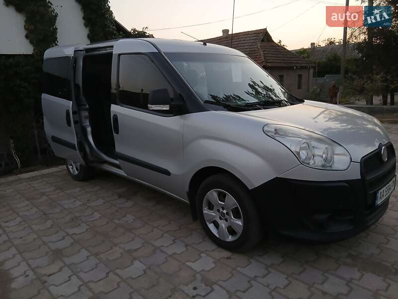 Минивэн Fiat Doblo 2011 в Новой Одессе