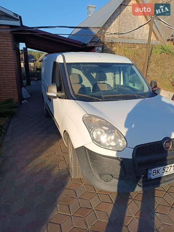 Грузовой фургон Fiat Doblo 2013 в Костополе