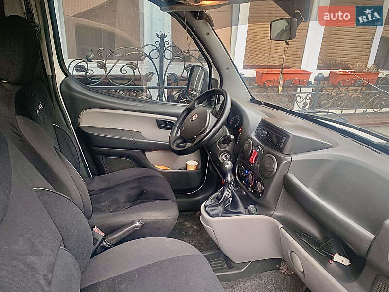 Минивэн Fiat Doblo 2008 в Золотоноше