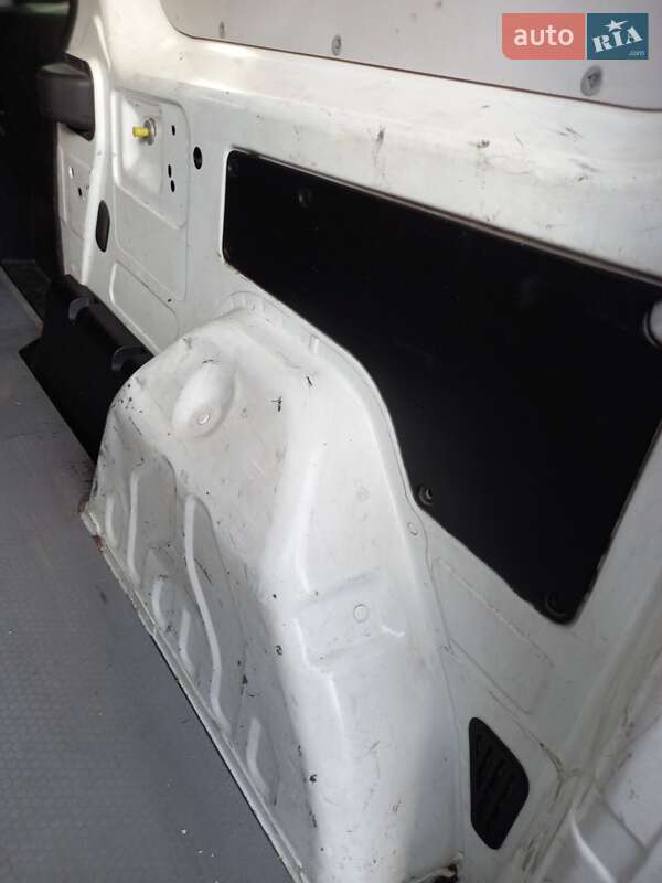 Грузовой фургон Fiat Doblo 2010 в Вольнянске фото 3 Грузовой фургон Fiat Doblo 2010 в Вольнянске