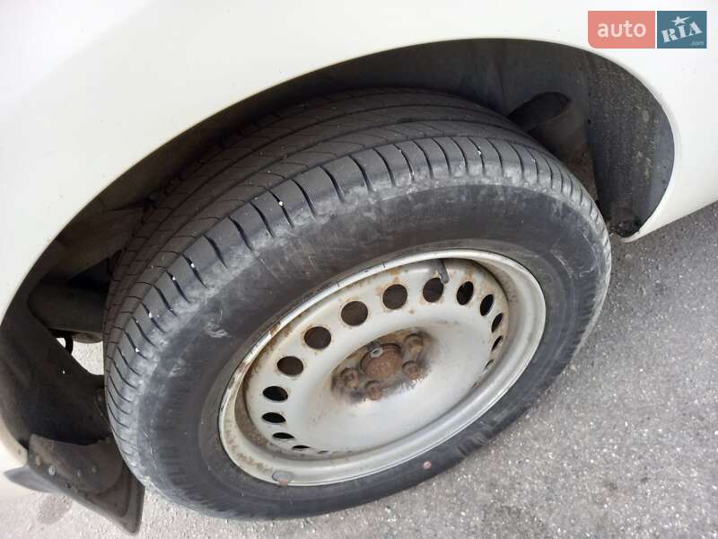 Грузовой фургон Fiat Doblo 2010 в Вольнянске фото 12 Грузовой фургон Fiat Doblo 2010 в Вольнянске