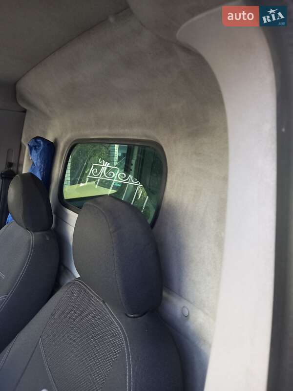 Грузовой фургон Fiat Doblo 2010 в Вольнянске фото 17 Грузовой фургон Fiat Doblo 2010 в Вольнянске