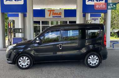 Минивэн Fiat Doblo 2010 в 