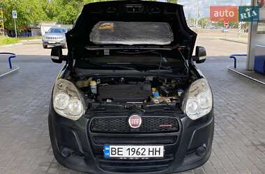 Минивэн Fiat Doblo 2010 в 