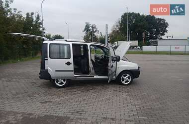 Минивэн Fiat Doblo 2004 в 