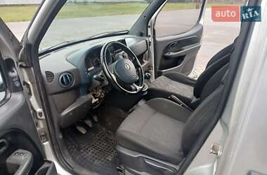 Минивэн Fiat Doblo 2004 в 