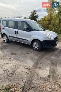 Минивэн Fiat Doblo 2012 в 