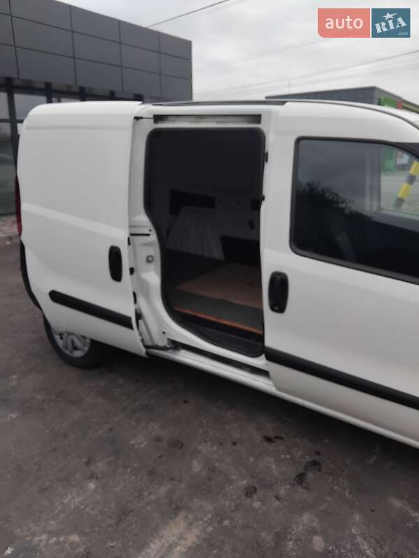 Грузовой фургон Fiat Doblo 2016 в Киеве