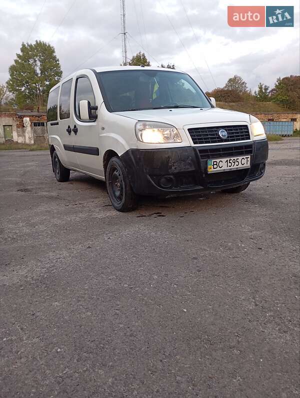 Минивэн Fiat Doblo 2006 в Бродах