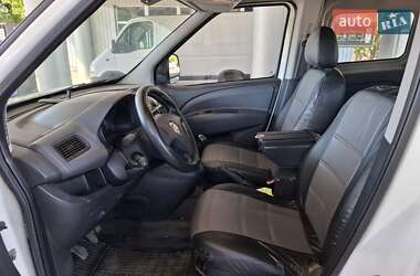 Минивэн Fiat Doblo 2010 в 