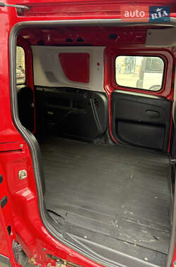 Грузовой фургон Fiat Doblo 2012 в 