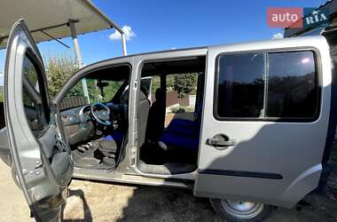 Минивэн Fiat Doblo 2004 в 