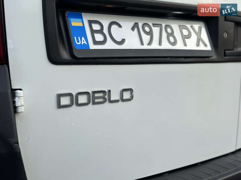 Мінівен Fiat Doblo 2016 в Трускавці